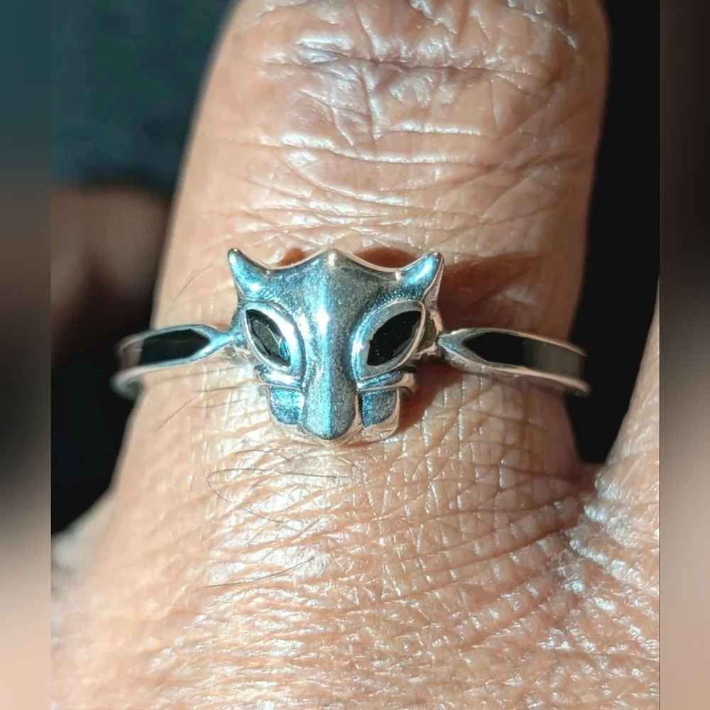 Women's Shiny Dainty Black Panther Wakanda Forever 925 Sterling Silver Ring Sz 7